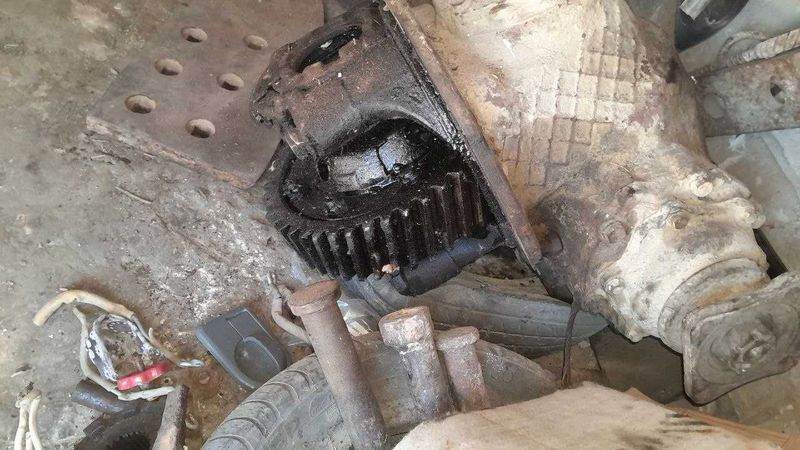 Урал 4320 редуктор 47 зуб зборий сотилади.