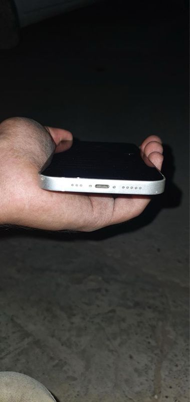 iPhone 13 128 gb iPhone 13 128 gb