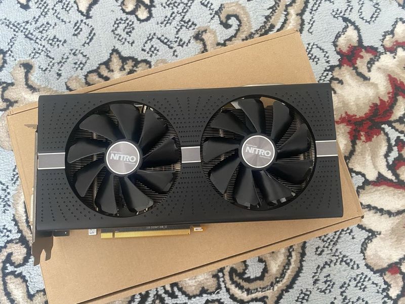 Продам Sapphire AMD Radeon RX 580 4gb Nitro+