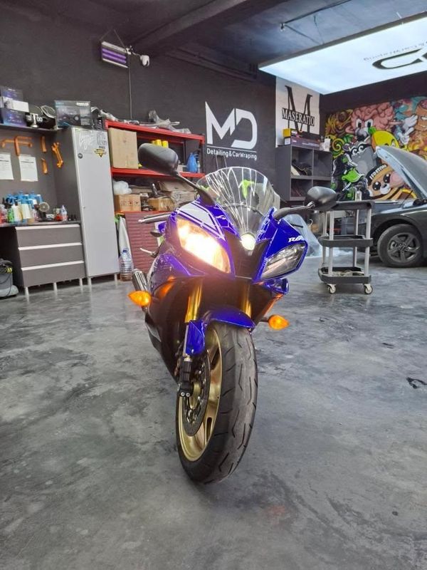 Оригинал Японец YAMAHA R6 Оригинал Японец YAMAHA R6