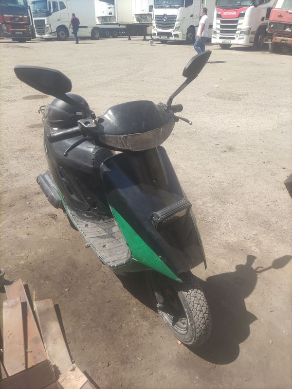 Xonda dio 27. Yapoʻn 50 kub Xonda dio 27. Yapoʻn 50 kub