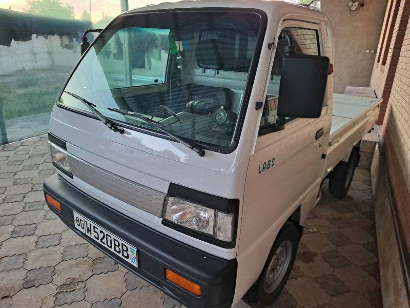 Labo 2025 salondan