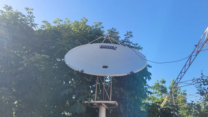 Sputnik antennalar kelishilgan holda sotiladi!