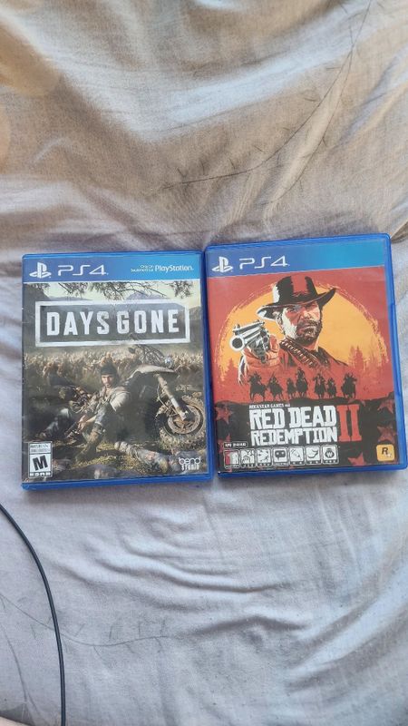 PS4 uchun oʻyinlar RDR2 va DAYS GONE