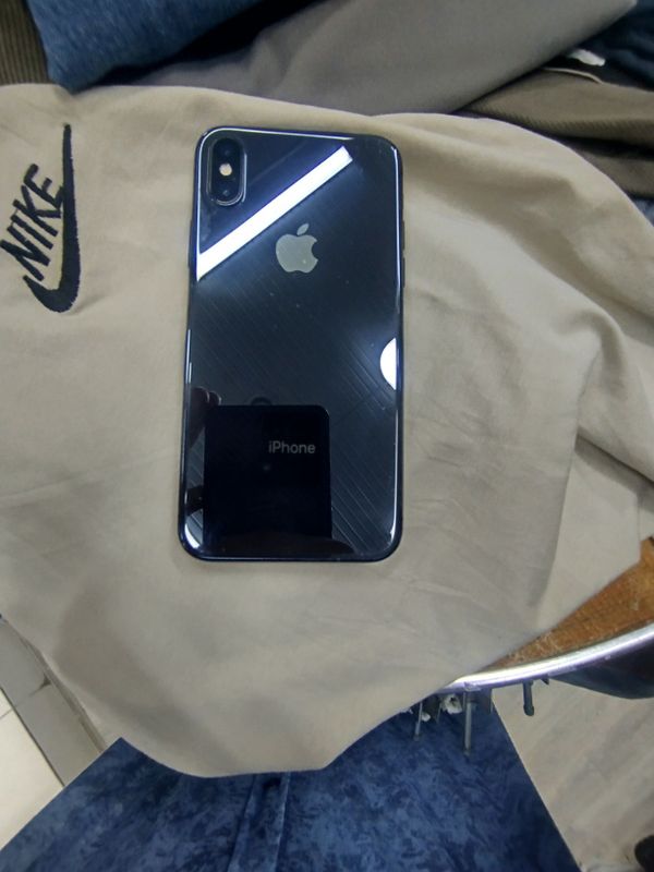 Iphone x yomkst 100 usulena xotirasi 64 tur ton yoq fes aydi yoq Iphone x yomkst 100 usulena xotirasi 64 tur ton yoq fes aydi yoq