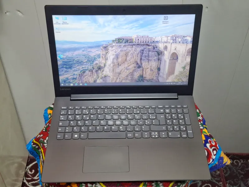 Lenovo ideapad