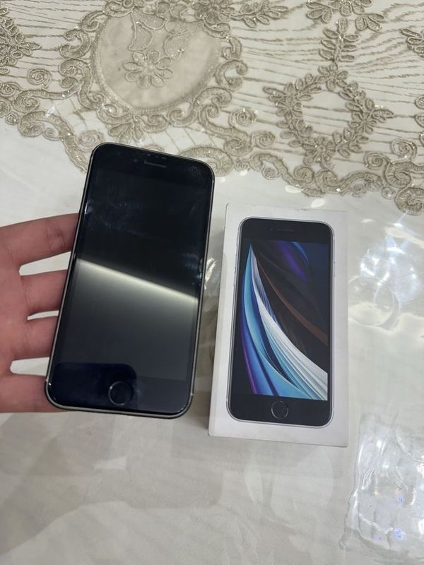 Iphone SE 2020 2gen 128 ideal Iphone SE 2020 2gen 128 ideal
