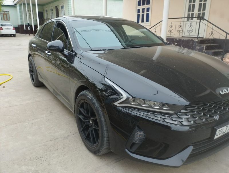 Kia K5 2022 sotiladi srochni Kia K5 2022 sotiladi srochni