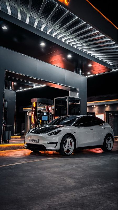 Telsa Model Y 2023 Dual Motor Long Rang Telsa Model Y 2023 Dual Motor Long Rang
