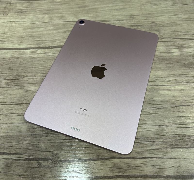 Prodam Ipad Air 4 64GB wi-fi