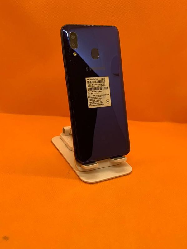 Samsung A20 sotiladi Samsung A20 sotiladi