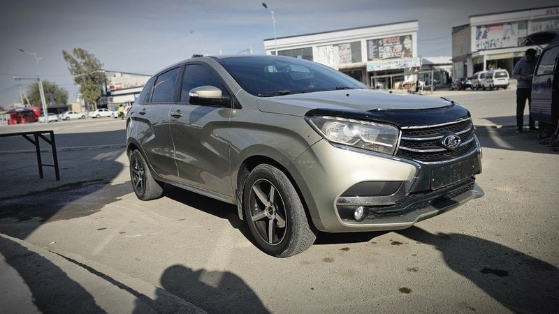 Lada Xray 2020 srochno sotiladi