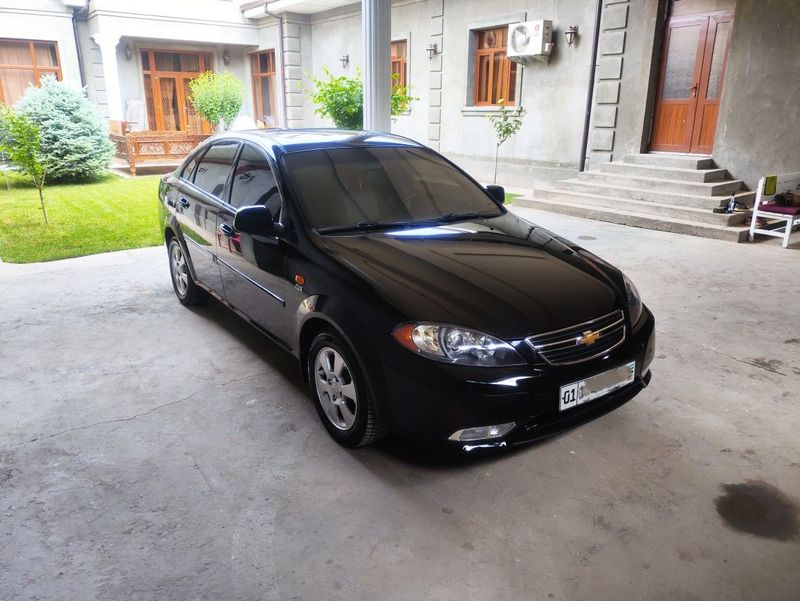 Nasiya savdo asosida sotib olish uchun JENTRA Chevrolet lyukli 2022y Nasiya savdo asosida sotib olish uchun JENTRA Chevrolet lyukli 2022y