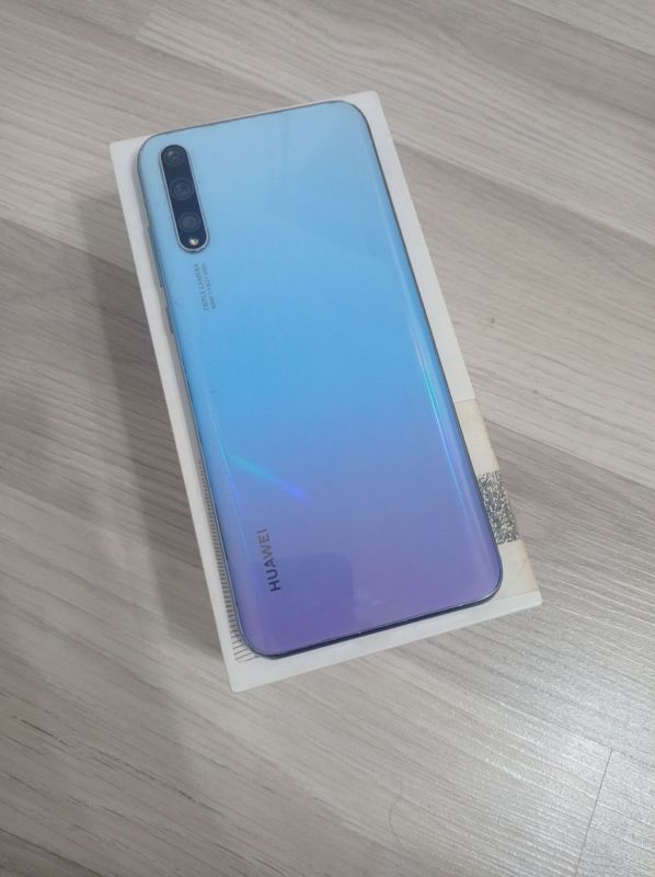 Huawei y8p 4/128 дисплей Huawei y8p 4/128 дисплей