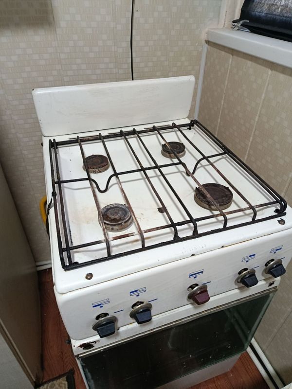 Продается газовая плита. Продается газовая плита.