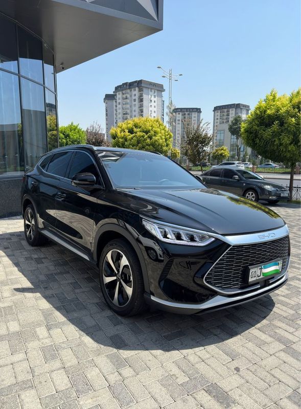 Byd song plus Hybrid