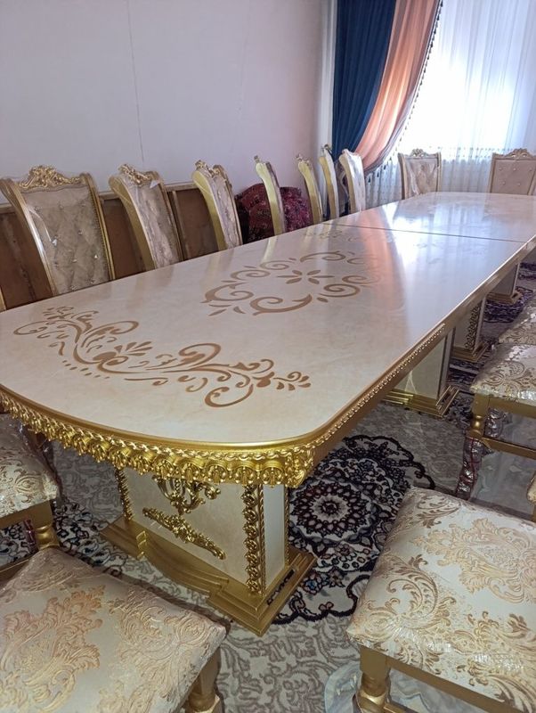 Стол стульчик сатылады