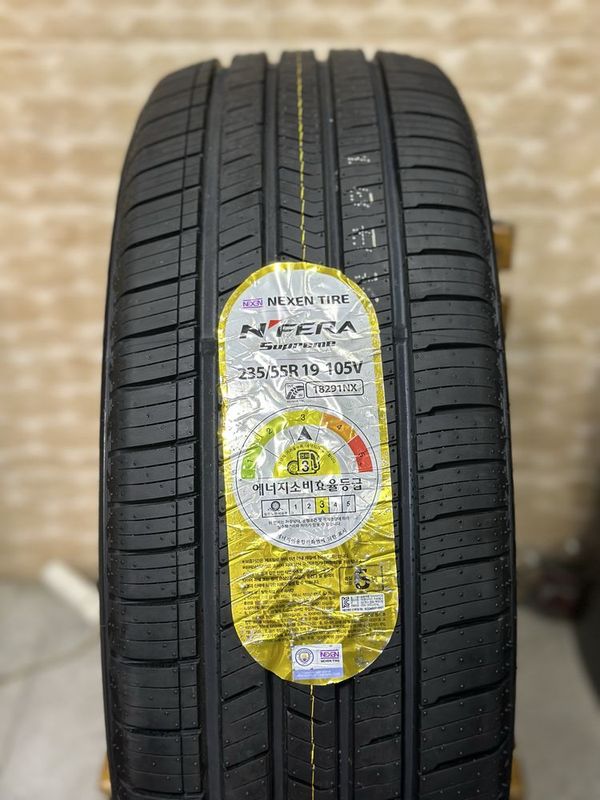 Nexen NFera Supreme SUV | 235/55R19 Nexen NFera Supreme SUV | 235/55R19