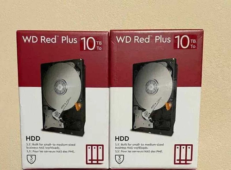 Жесткий диск WD Red Plus 10TB BOX Жесткий диск WD Red Plus 10TB BOX