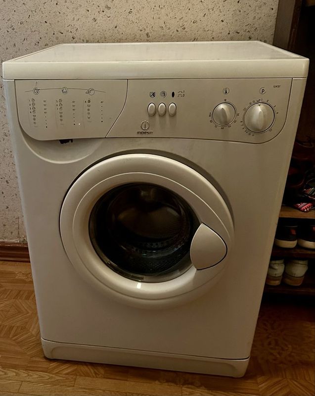 Стиральная машина Indesit Стиральная машина Indesit