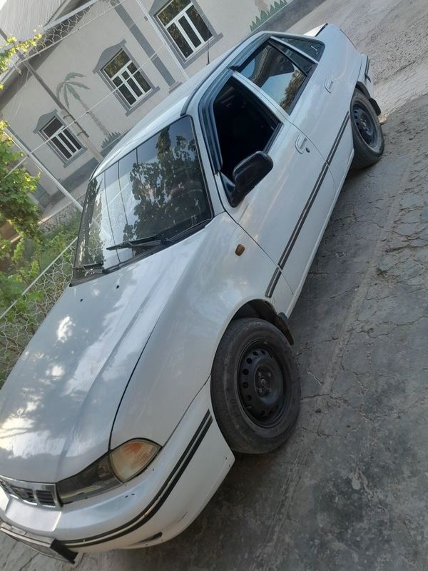 Daewoo nexia 1 donc Daewoo nexia 1 donc