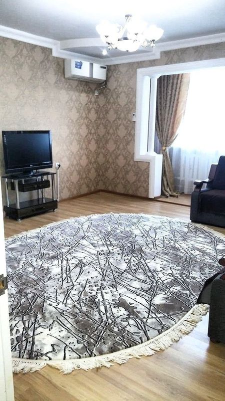 Аренда. Мирабад, метро Ойбек 3х5х9 Аренда. Мирабад, метро Ойбек 3х5х9