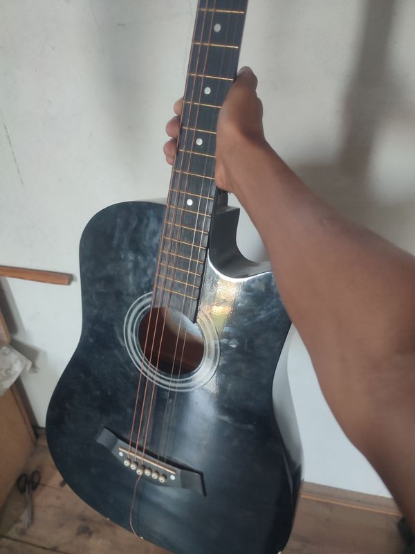 model: kabat 2 ta simi uzilgan narxi 109$