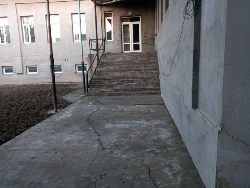 Продаётся дом 8 соток на 500 ке Продаётся дом 8 соток на 500 ке
