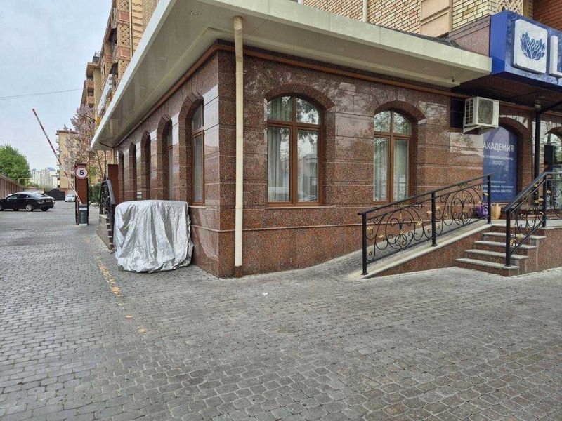 Продается Нежилой помещения Жк «Кушбеги» Канотчи 88м2 Продается Нежилой помещения Жк «Кушбеги» Канотчи 88м2
