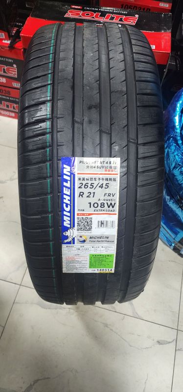 Michelin pilot sport 4 suv 265/45R21