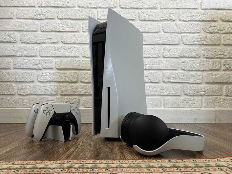 PlayStation5 (PS5) (Disc), DualSense(2), 3D Pulse (отличное состояние) PlayStation5 (PS5) (Disc), DualSense(2), 3D Pulse (отличное состояние)