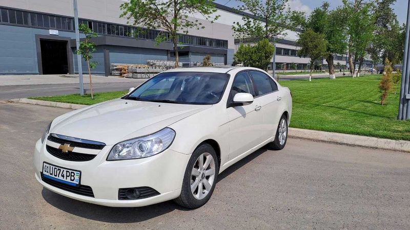 Chevrolet Epica, год: 2010, цвет: Жемчуг