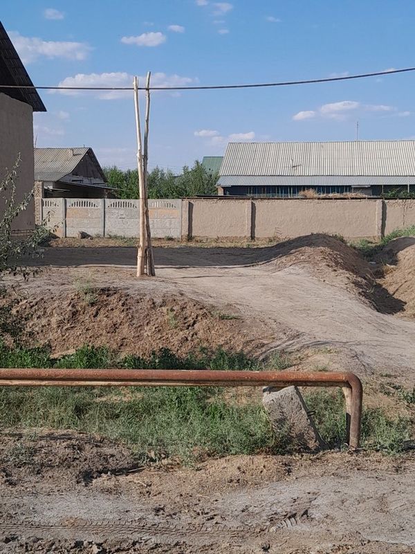 Жой урин сотилади