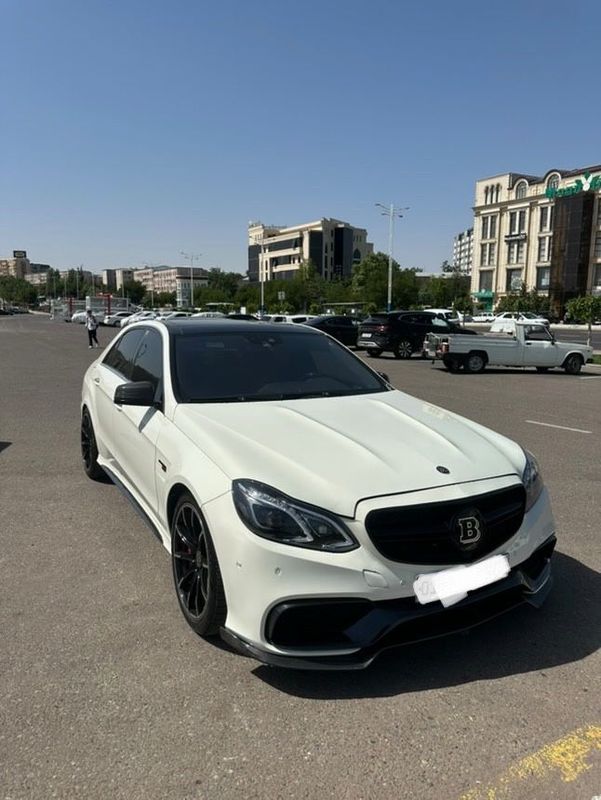 W212 Arginal 6.3 AMG. 2011 W212 Arginal 6.3 AMG. 2011