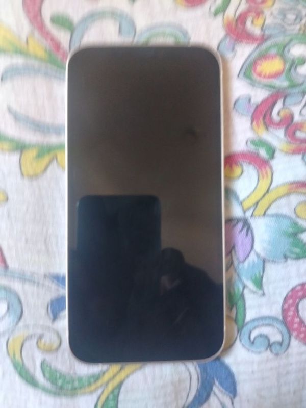 Iphone 12 64 taligi Iphone 12 64 taligi