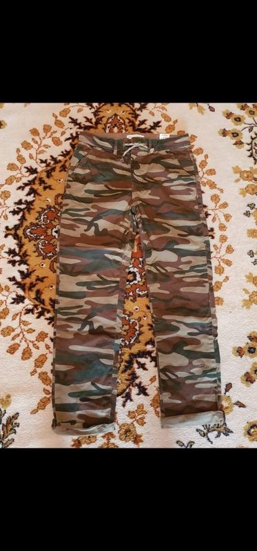 Штаны 10-11 лет Zara новые Штаны 10-11 лет Zara новые