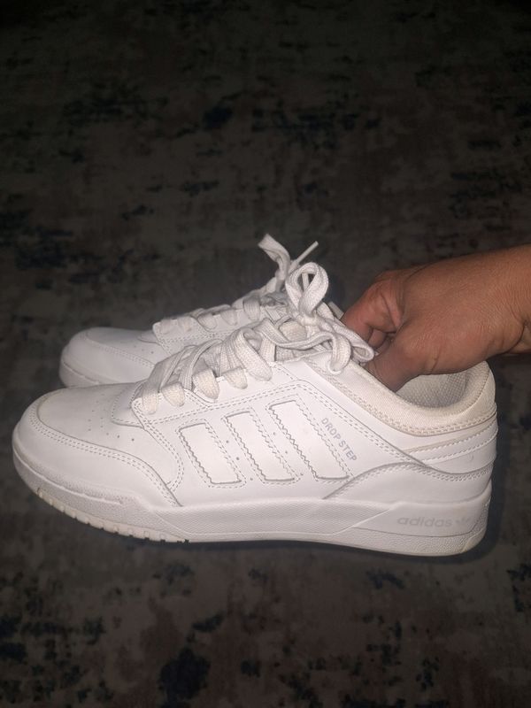 Krasovka adidas sifati yaxshi