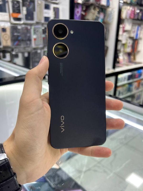 Vivo y03 128gb Vivo y03 128gb