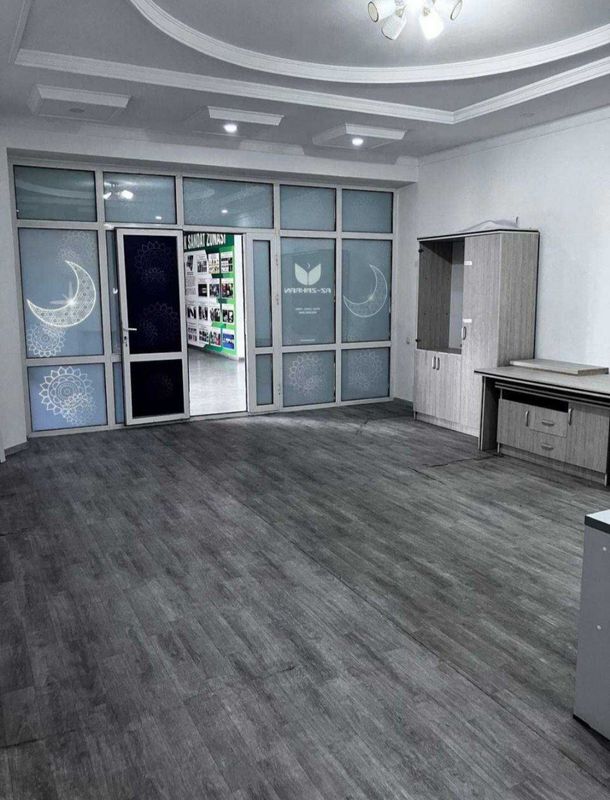 Uzbekfilm Oldida 45m pod Ofis joy Uzbekfilm Oldida 45m pod Ofis joy