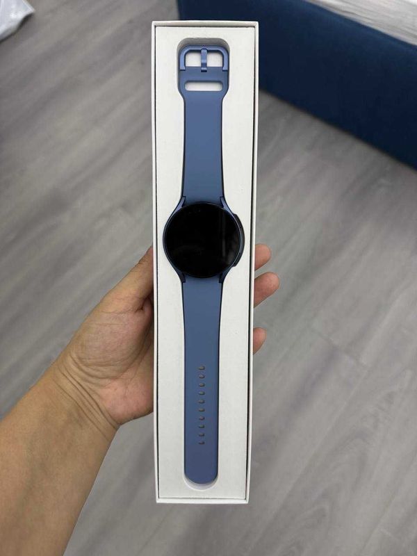 Смарт часы Galaxy Watch 5 44mm Смарт часы Galaxy Watch 5 44mm