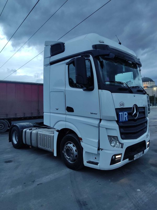 Mercedes benz actros euro 6