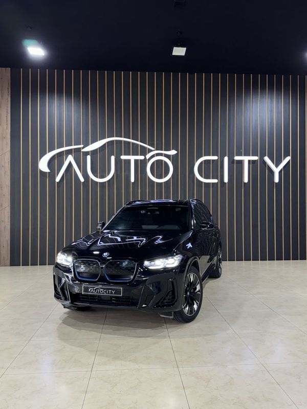 BMW IX3 в наличии BMW IX3 в наличии