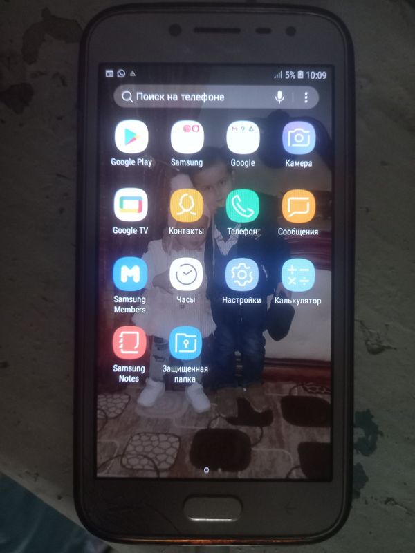 Samsung galaxy j2 sotiladi Samsung galaxy j2 sotiladi