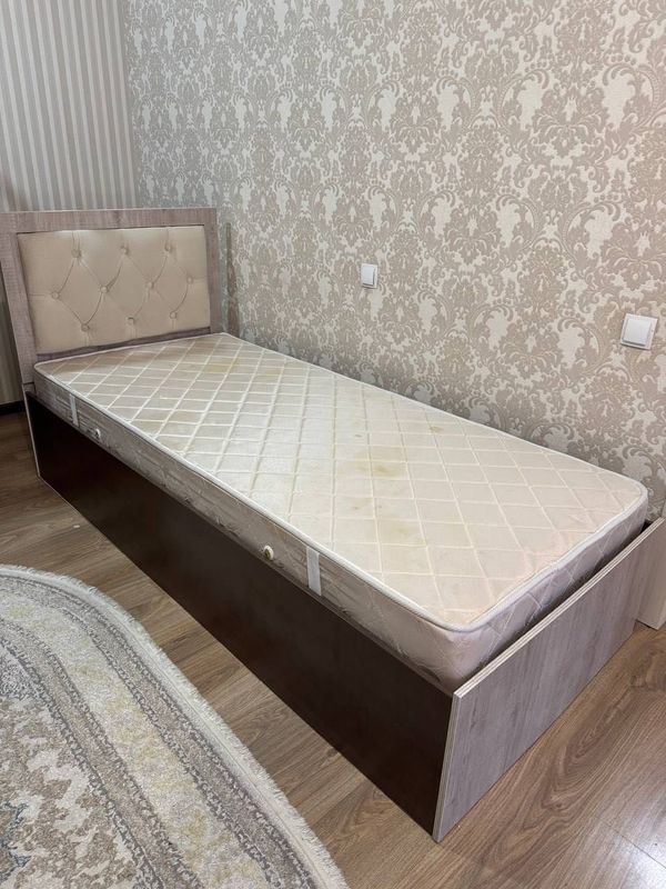 1 kishilik krovat 1 kishilik krovat
