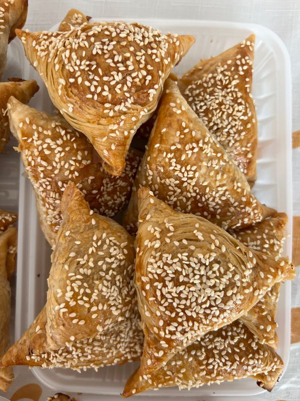 Qarshi shahar navo mahallasi. Qarshi shahar navo mahallasi.