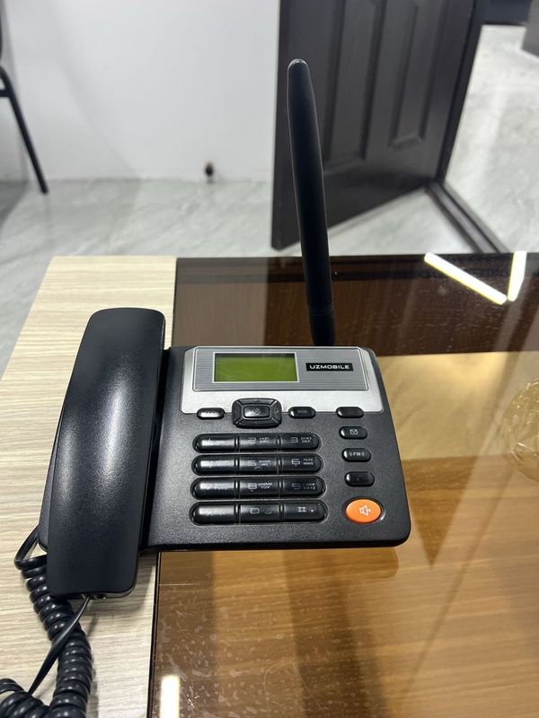 Uzmobile telefon sotiladi cdma