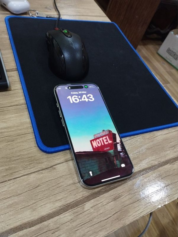 Iphone 16pro 128GB Iphone 16pro 128GB