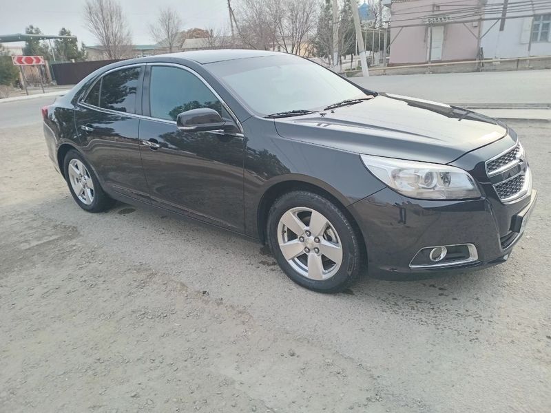 Malibu 2013 yil kraska radnoy probek 142 000 km metan 4 pokaleni balon