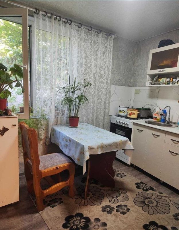 Продается 1в2/1/4 на Ферузе (Ориентир 221 Школа) Продается 1в2/1/4 на Ферузе (Ориентир 221 Школа)