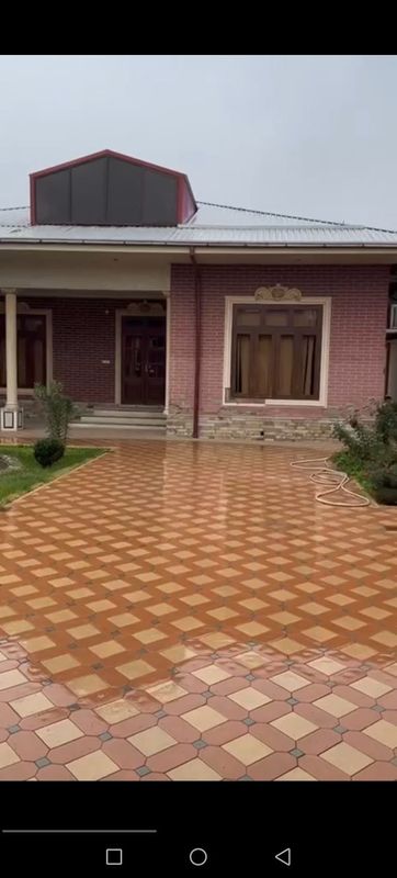 Obod mahallasida (Pojarka) 6 sotix hovli sotiladi
